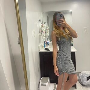 Lululemon Cinch It Dress
Heathered Medium Grey size 6